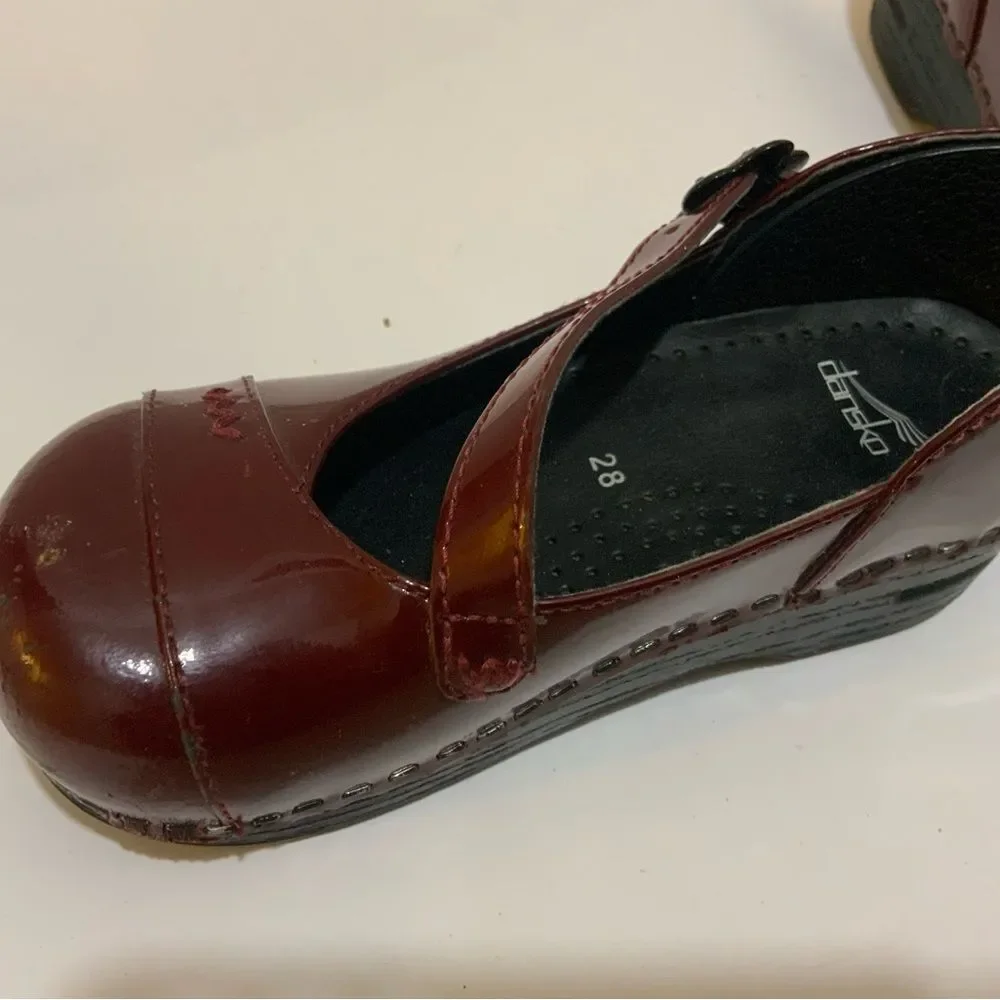Dansko toddler EU 28 US 10-11 Bordeaux Mary Jane clogs comfort